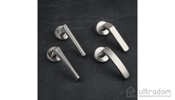 Дверні ручки: види, матеріали та як правильно вибрати