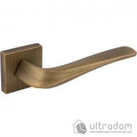 Дверна ручка Forme Minerva 278Q бронза матова